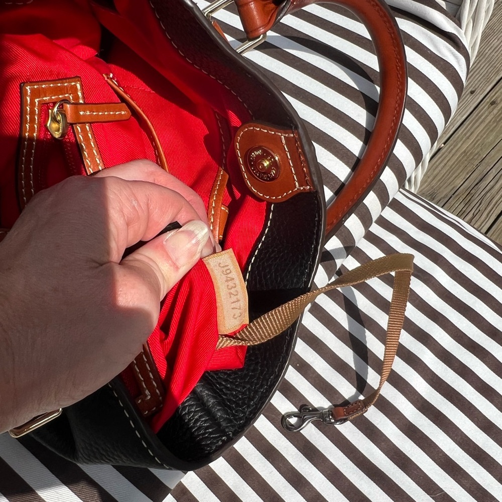 Dooney & Bourke Mini Chelsea~NWOT - Picture 14 of 17